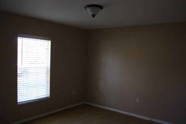Building Photo - 13238 SW 29 CIR