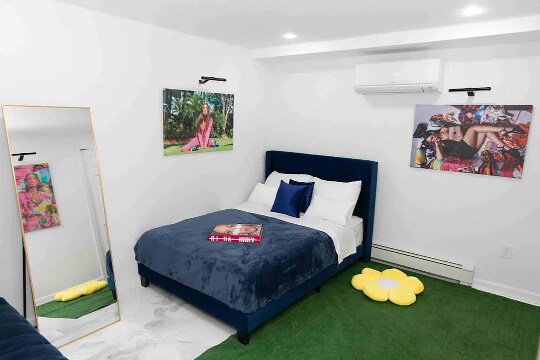 Building Photo - 24 Midwood St