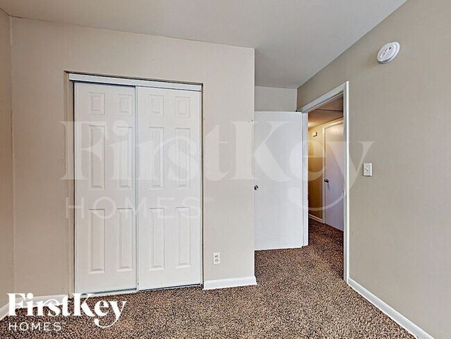 Building Photo - 6012 Regiment Dr
