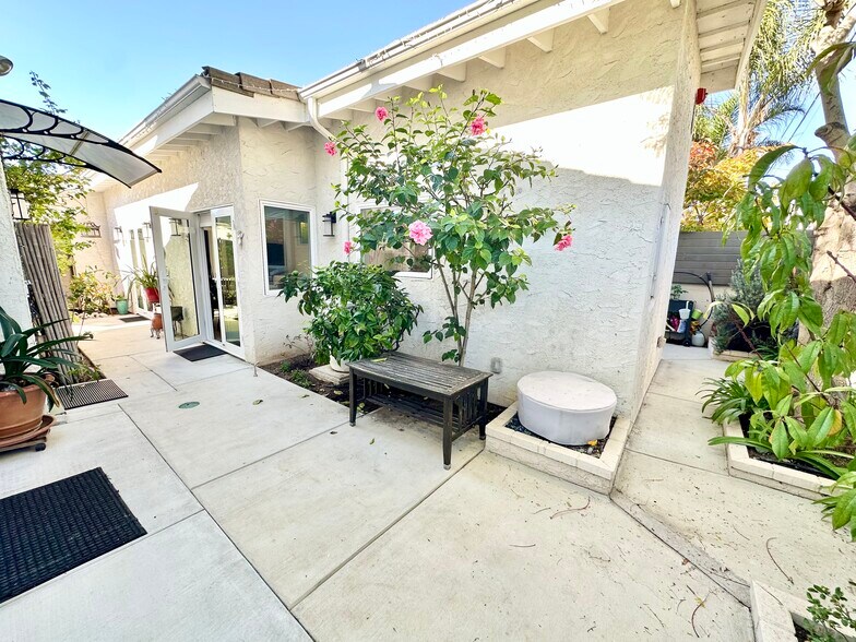 Building Photo - 2315 24th St