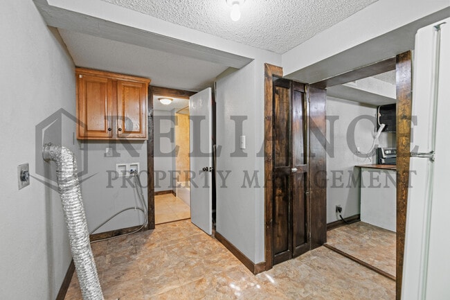 Building Photo - 1735 S Dodge Ave