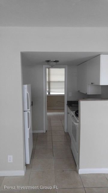 Building Photo - 4611 S Congress Ave