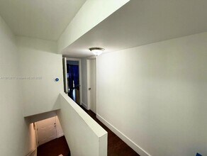 Building Photo - 231 NW 109th Ave