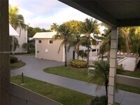 Building Photo - 17255 SW 95th Ave