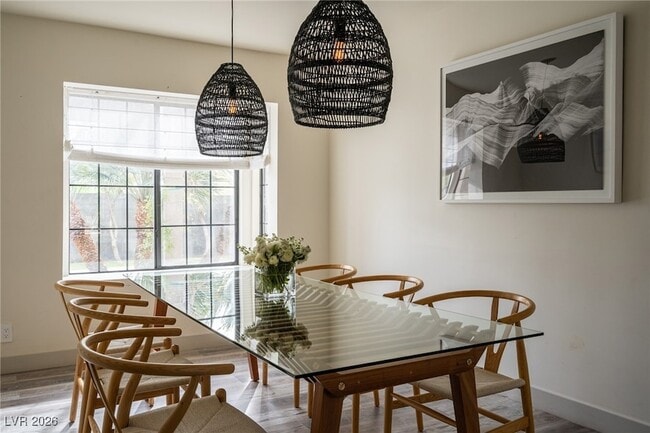 Building Photo - 2940 Rosanna St