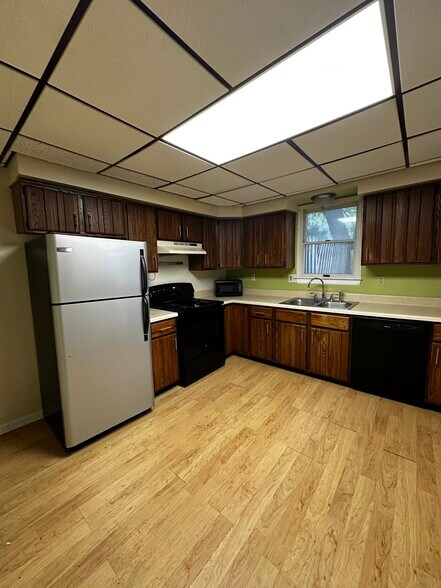 Building Photo - 1531 Ross Ave