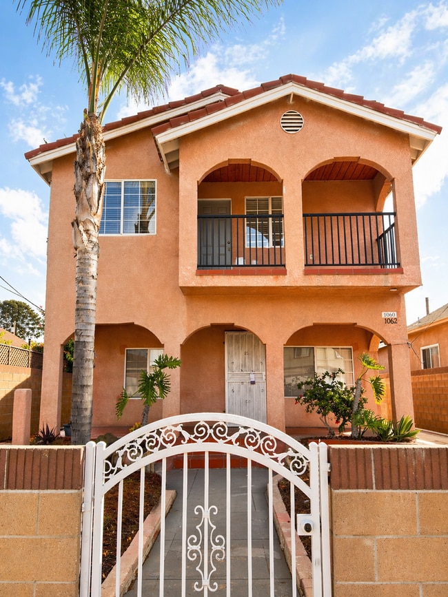 Building Photo - 1060 McFarland Ave