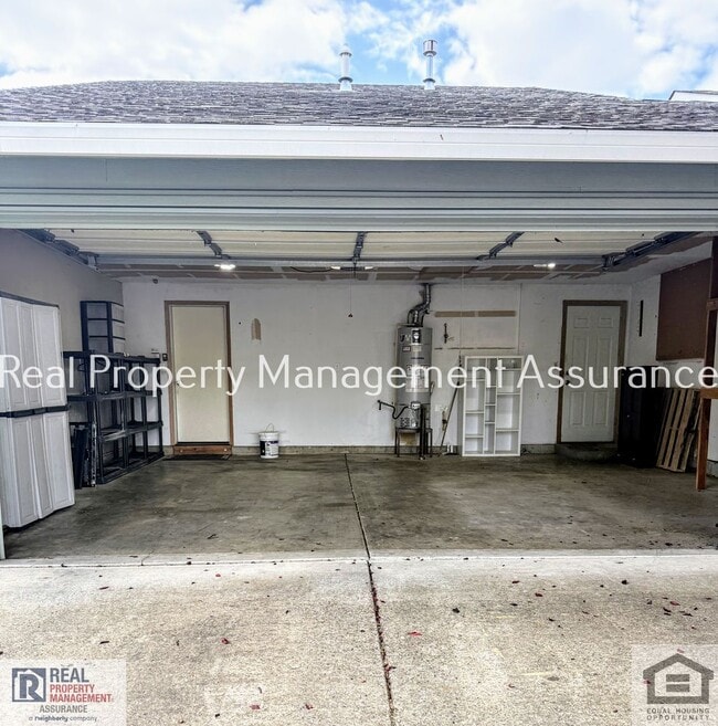 Building Photo - 2383 SE 61st Ln