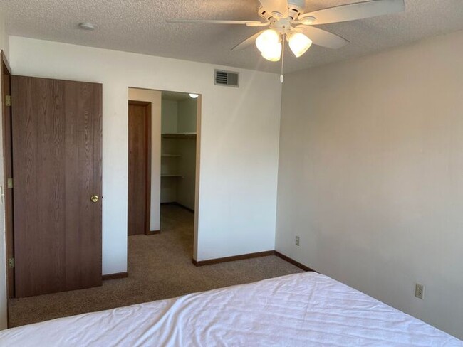 Building Photo - $1,650 | 2 Bedroom, 2 Bathroom Condo | Fur...