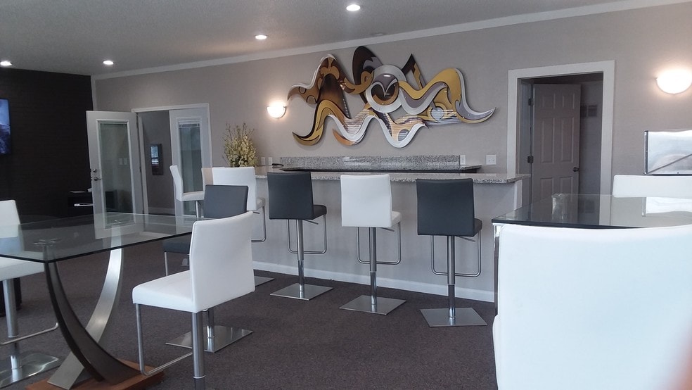 Magnolia Lake Apartments Wichita, KS Apartment Finder