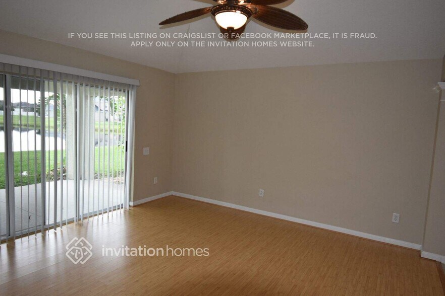 Building Photo - 12313 Cedarfield Dr