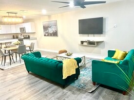 Open Living Room - 5830 Grayson St