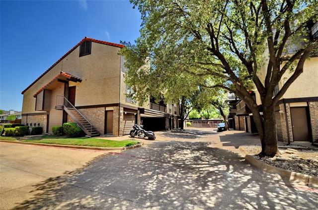 Building Photo - 5630 Spring Valley Rd