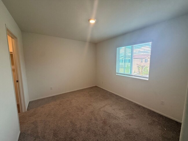 Building Photo - Beautiful newer 3-Bedroom home is now renting