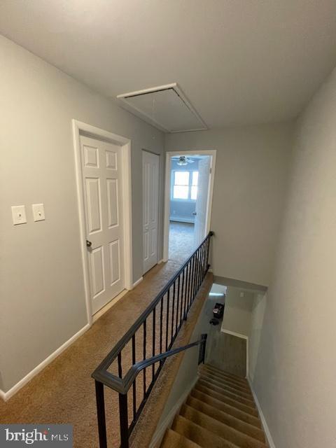 Building Photo - 2306 Walnut Ridge Dr