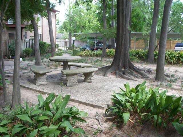 Building Photo - 12905 Woodforest Blvd