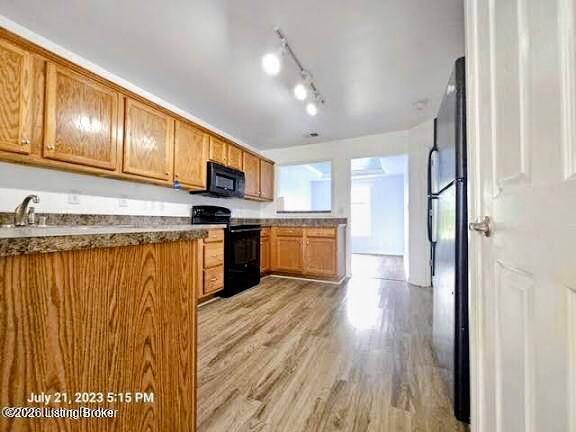 Building Photo - 3802 Falcon Crest Dr