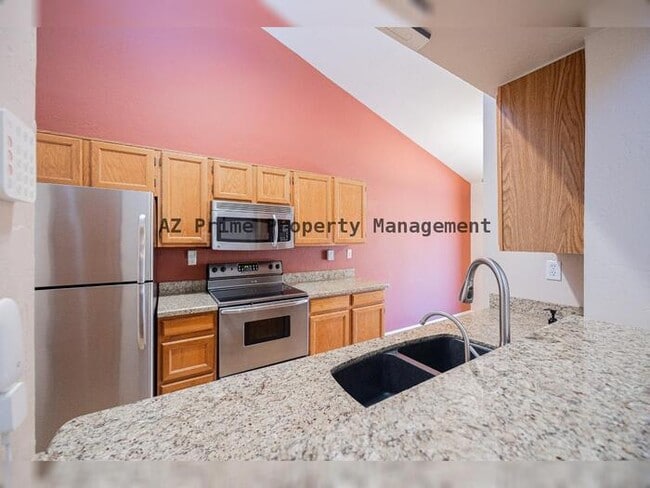 Building Photo - 4226 N 22nd St