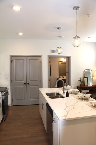 Building Photo - TERRA - Hilliard Bluffs