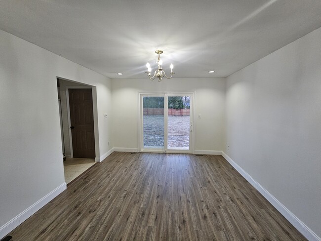 Dining Room - 2260 Ellwood Ave