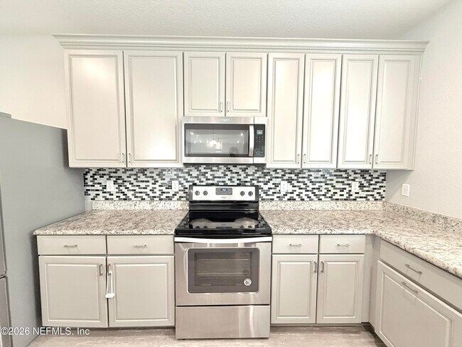 Building Photo - 12357 Sea Island Dr