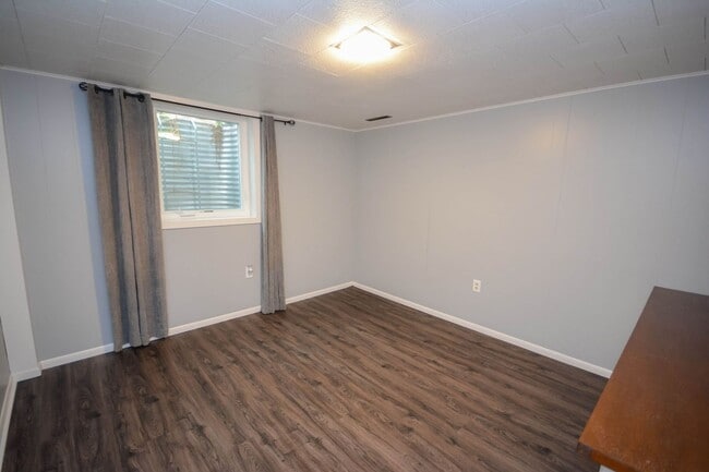 Building Photo - Ranch style home with incredible updates throughout!