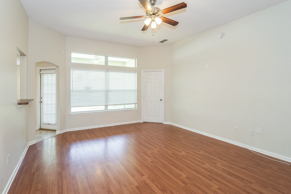 Building Photo - 8059 Carisbrook Ct