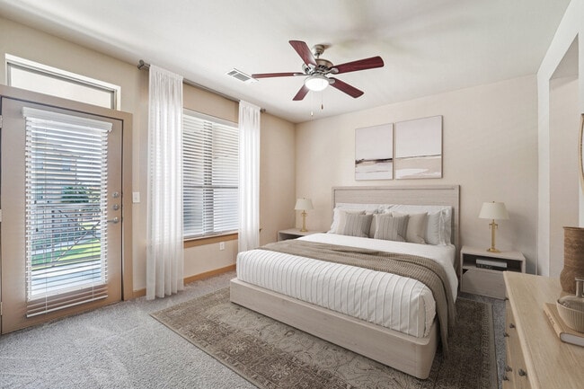 Building Photo - This One’s a Yes!