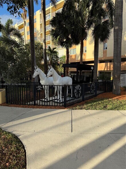 Building Photo - 200 177th Dr