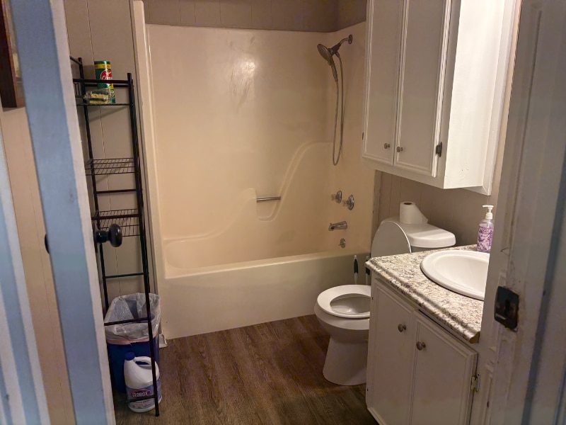 Building Photo - 603 Thornhill Dr