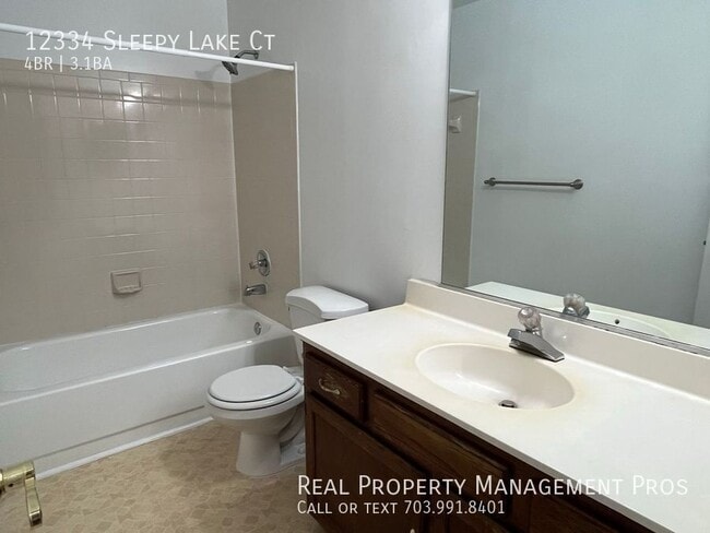 Building Photo - 12334 Sleepy Lake Ct