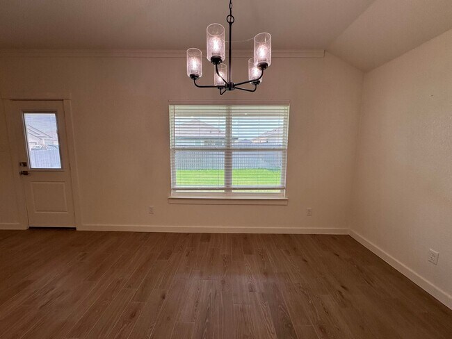 Building Photo - 4-Bedroom House for Rent in Temple