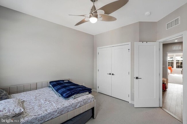 Building Photo - 43474 Danville Ter