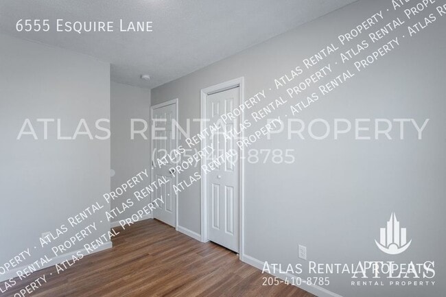 Building Photo - 6555 Esquire Ln