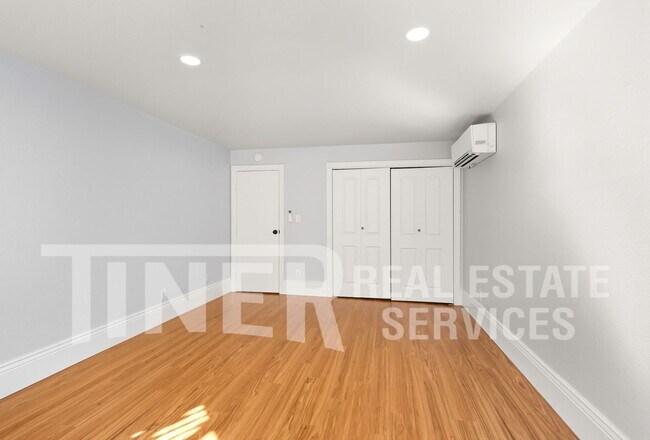 Building Photo - 2607 O St