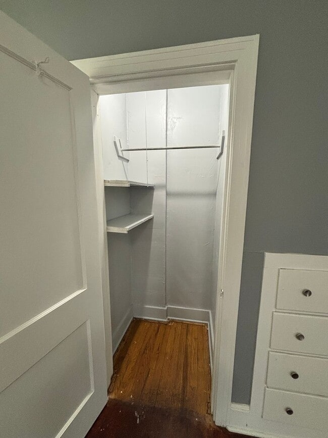 Building Photo - E Merrick