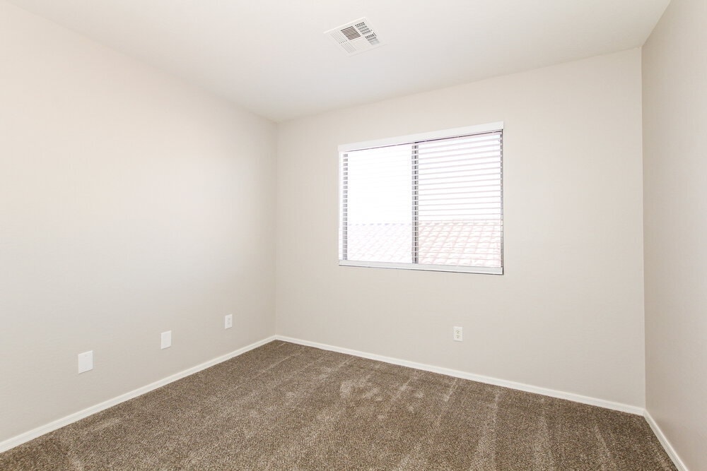 Building Photo - 23955 W Antelope Trail