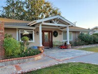 Building Photo - 512 Rosarita Dr