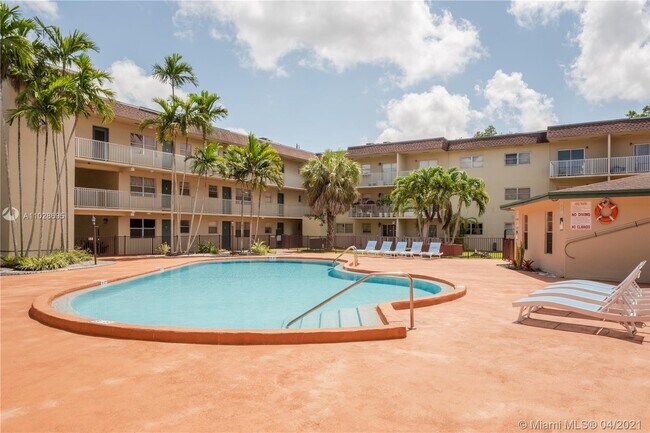 Building Photo - 7505 SW 82nd St