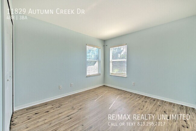 Building Photo - 11829 Autumn Creek Dr