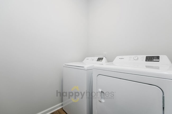 Building Photo - 4 Bedroom, 2 Bath Home in Hillcrest of Ravenel