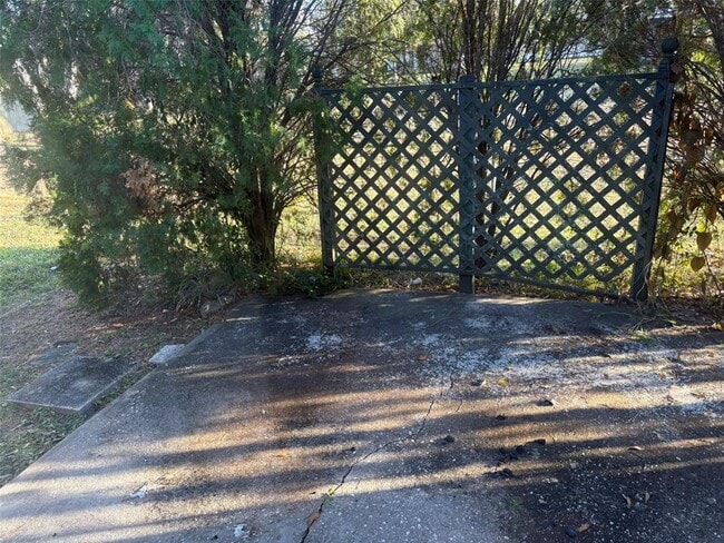 Building Photo - 117 Louisiana Ave