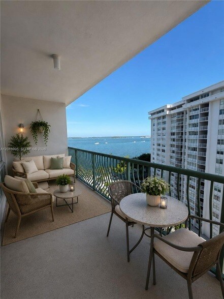 Building Photo - 1408 Brickell Bay Dr
