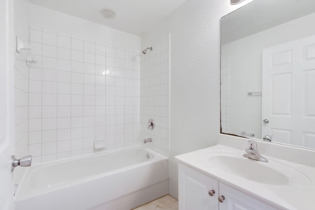 Building Photo - 1935 SW 60th Terrace