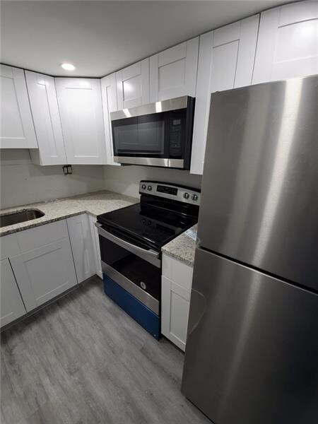 Building Photo - 11101 Royal Palm Blvd