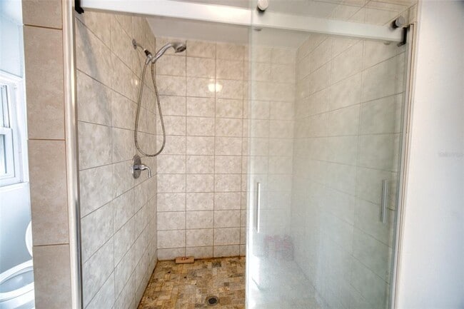 Building Photo - 2317 Harris St