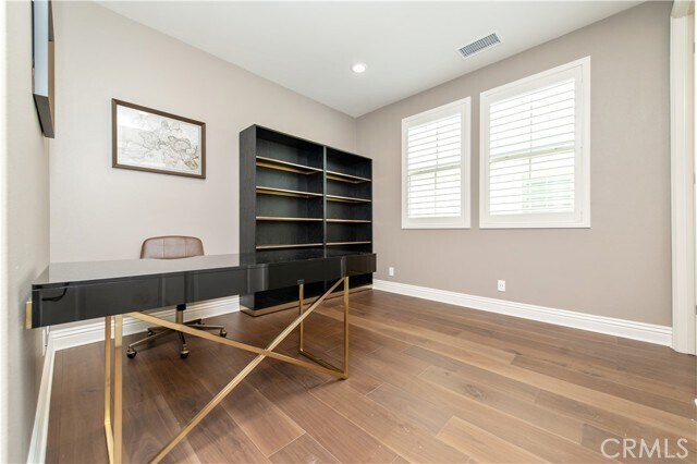 Building Photo - 56 Dunmore
