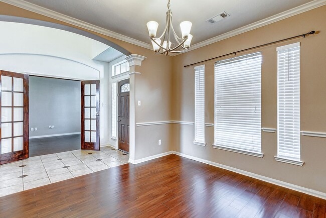 Building Photo - Discover the epitome of suburban living in...