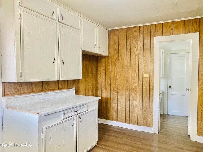 Building Photo - 309 Armentor St