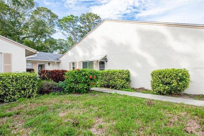 Building Photo - 3348 38th Way S